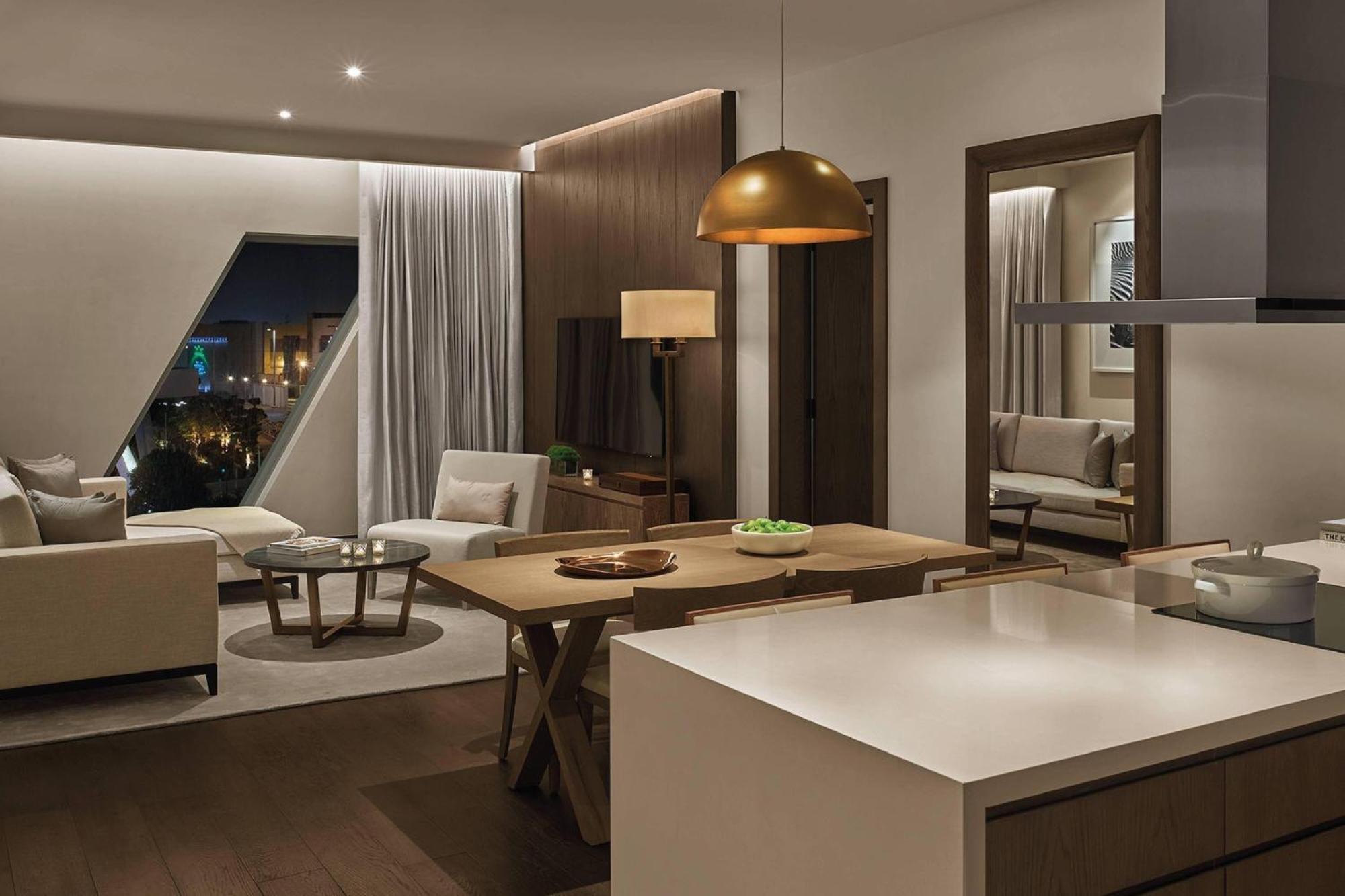 The Abu Dhabi Edition Luaran gambar The interior of a typical apartment