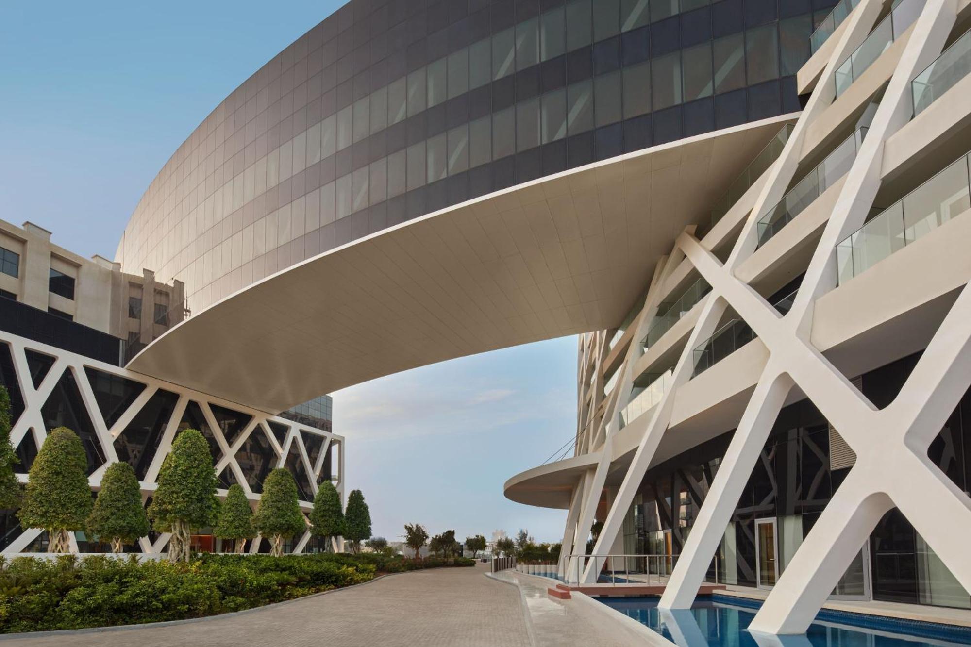 The Abu Dhabi Edition Luaran gambar The new building of the University of Patras